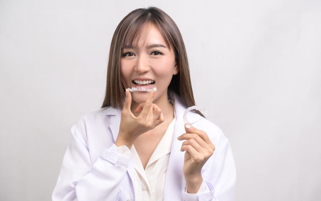 Eating with Invisalign: Essential Guidelines